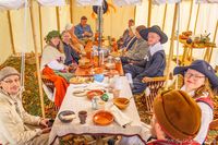 De Slag om Grolle, een levendig historisch festival met re-enactors die het leven in 1627 herbeleven, inclusief veldslagen en ambachten.