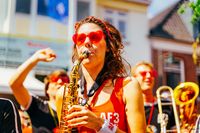 N-Joy Pictures legt de feestvreugde vast tijdens de dweilorkesten dag in Groenlo met aanstekelijke muziek van Dweilorkest Alarmfase 3 Bemmel