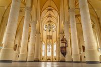 &quot;Indrukwekkende gotische architectuur van de Bergkerk in Deventer, een historisch monument dat de tand des tijds heeft doorstaan.&quot;