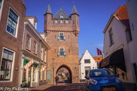 Ontdek de middeleeuwse charme van Hattem met zijn prachtige stadspoort (Veluwe, Gelderland)!