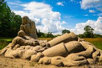 Zandsculpturenfestijn Kasteel Warmelo Diepenheim: bewonder verbluffende sculpturen van zand. #kasteelwarmelo #diepenheim #overijssel #zandsculpturen #kunst #zand #beelden