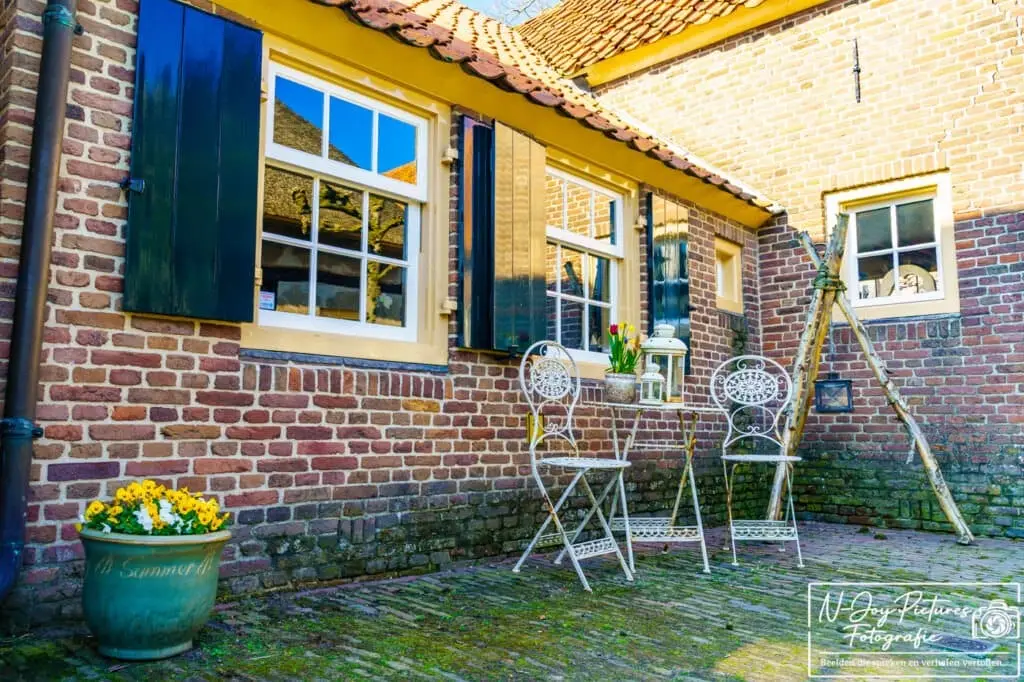 Bronkhorst: Klein maar fijn! 7 Verborgen plekjes in Bronkhorst door de lens. Zoek jij een uniek decor voor je foto's? Neem direct contact op via mijn portfolio!