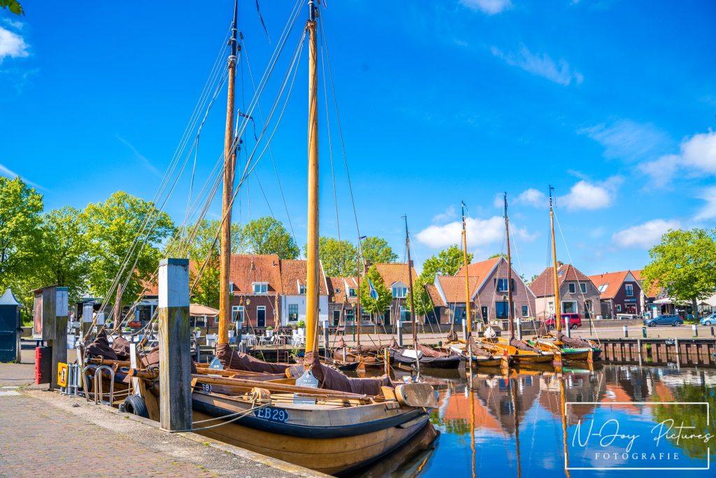 Hanzestad Elburg vastgelegd! Sfeervolle beelden van de historische stad. Laat uw project stralen met mijn stadsfotografie.