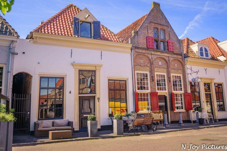Ontdek Hanzestad Harderwijk! Historische Vischpoort, Grote Kerk en sfeervolle straatjes. Klik voor meer informatie en plan je bezoek!