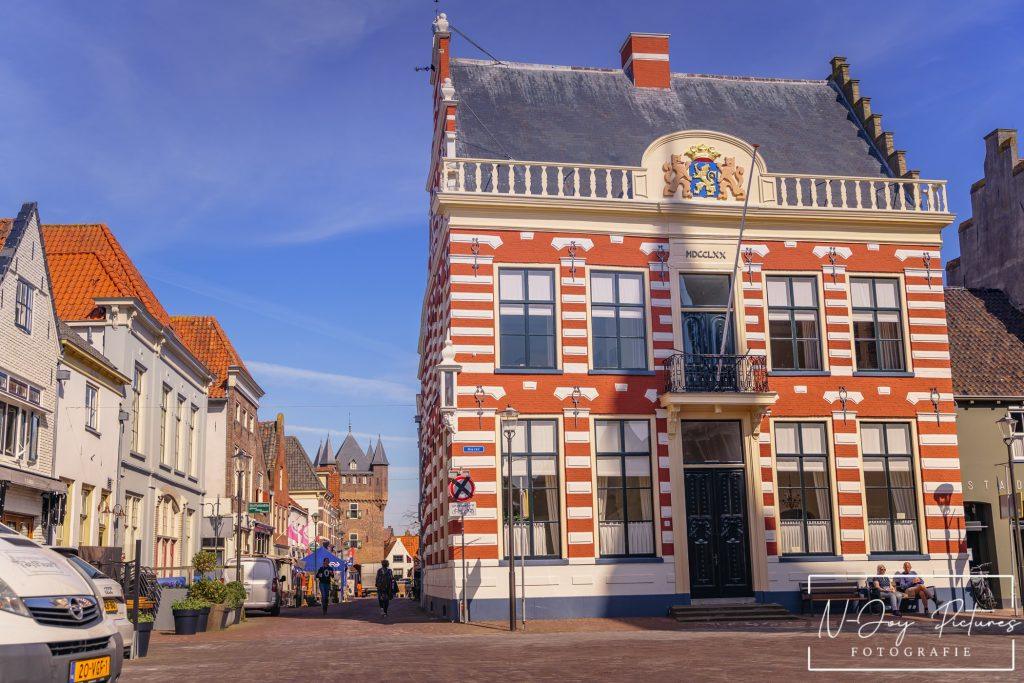 Hanzestad Hattem in beeld! Ontdek de historische pracht door mijn stadsfotografie. Bekijk de unieke foto's en neem contact op!