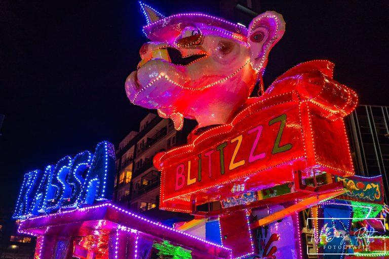 Evenementenfotografie 12 Twentse Lichtparade in beeld! Onze evenementenfotografie vangt de magische sfeer. Bekijk unieke foto's & neem contact op voor uw evenement!