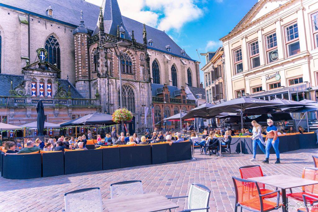 Hanzestad Zwolle 5 Ervaar de magie van Hanzestad Zwolle! Van middeleeuwse architectuur tot moderne kunst, deze stad heeft het allemaal. Ontdek meer vandaag!