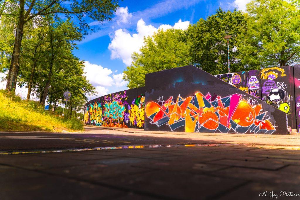 Street Art in de Berenkuil! Ontdek Eindhovens street art door mijn lens. Nieuwsgierig? Klik hier & contact!