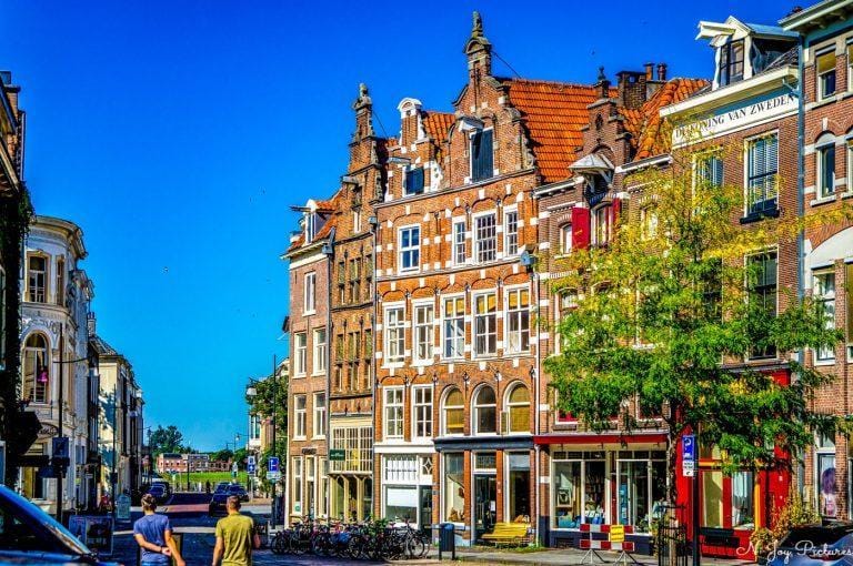 9 Betoverende Hanzesteden in Nederland – Historie die Blijft Verrassen 2 Ontdek Hanzestad Zutphen! Middeleeuwse torens en de IJssel wachten op u. Klik voor een onvergetelijk bezoek!