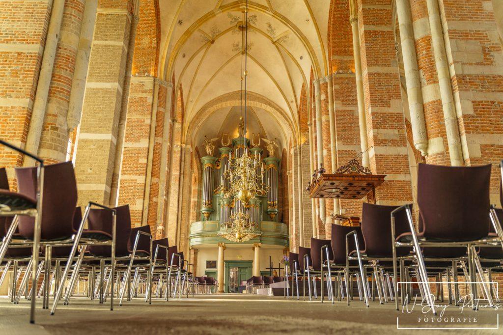 Gotische Fotografie 21 Gotische fotografie Deventer: Lebuinuskerk. Sfeer, detail, devotie. Interesse? Neem contact op voor uw project!