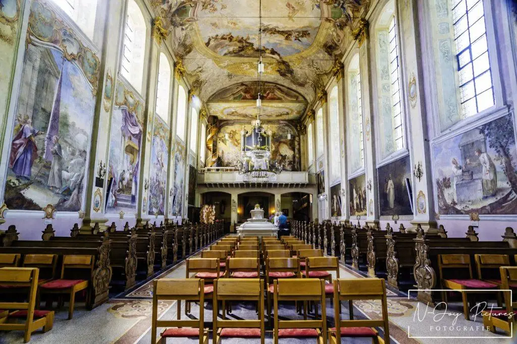 Gotische Fotografie 19 Gotische fotografie vangt de ziel van de Sint Gerlach Kerk Houthem. Nieuwsgierig? Klik door naar onze contactpagina!