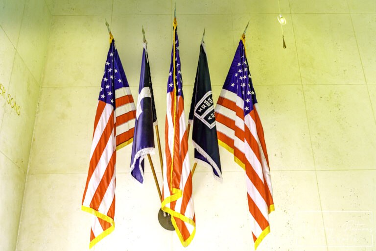 Indrukwekkende Vrede in Zuid-Limburg. Amerikaanse militaire begraafplaats Margraten herdenkt de gevallen helden. Plan je bezoek!