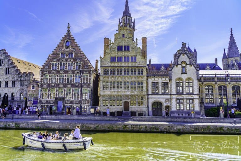 Schilderachtig Gent: Korenlei en Graslei in detail. Zie hoe N-Joy Pictures deze prachtige plek vastlegt. Jouw project hier? Neem contact op!