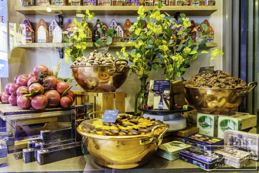 De ziel van Brugge in beeld: UNESCO Werelderfgoed. Laat N-Joy Pictures jouw historische plekken tonen. Meer weten? Contacteer ons nu!