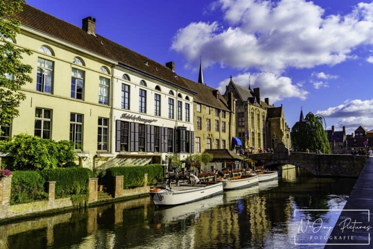 De ziel van Brugge in beeld: UNESCO Werelderfgoed. Laat N-Joy Pictures jouw historische plekken tonen. Meer weten? Contacteer ons nu!