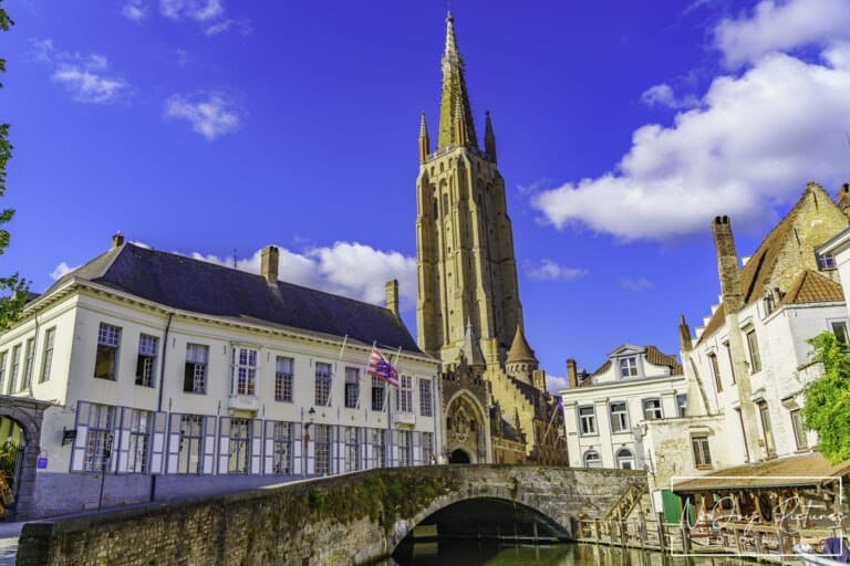 De ziel van Brugge in beeld: UNESCO Werelderfgoed. Laat N-Joy Pictures jouw historische plekken tonen. Meer weten? Contacteer ons nu!