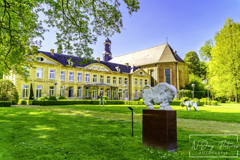 Château St. Gerlach: Luxe & historie in Houthem. N-Joy Pictures vangt de grandeur. Meer zien? Klik & ontdek!