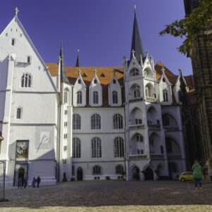 Verken historisch Meissen door de lens van N‑Joy Pictures – architectuurfotografie die verhalen en vormen tot leven brengt. Ontdek meer.