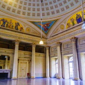 Majestueus Schloss Pillnitz, vastgelegd in adembenemend detail. Ervaar de magie – klik door voor uw eigen meesterwerk!