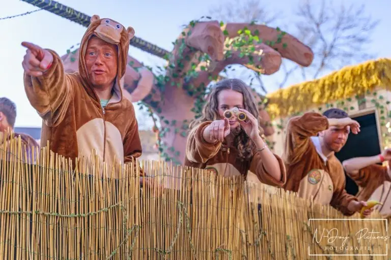 Uitbundig Carnaval Groenlo in actie, vastgelegd door ervaren evenementenfotograaf Fotograaf Groenlo N-Joy Pictures