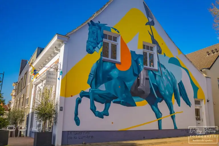 Ruiter te paard brengt historie tot leven bij Slag om Grolle in street-art stijl van Fotograaf Groenlo N-Joy Pictures
