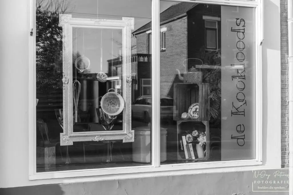 De Kookloods Ruurlo in stijlvol zwart-wit vastgelegd. Bedrijfsfotografie met karakter door N-Joy Pictures, dé fotograaf uit de Achterhoek.
