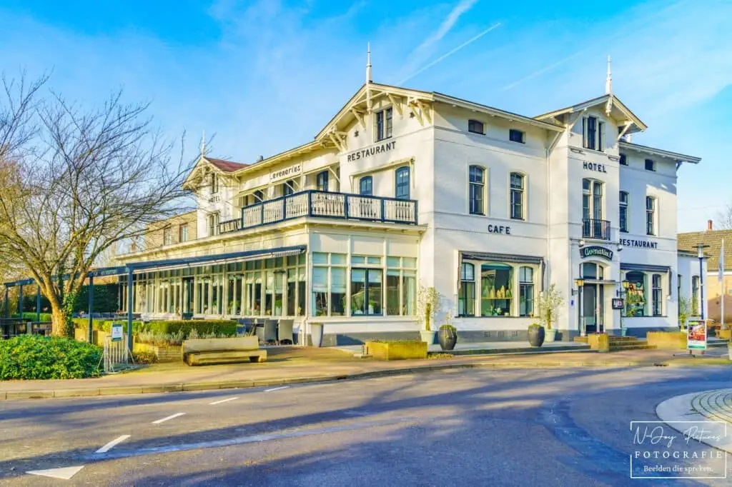 Café, restaurant en hotel Avenarius in Ruurlo vastgelegd met oog voor sfeer en detail door N-Joy Pictures. Ontdek meer!